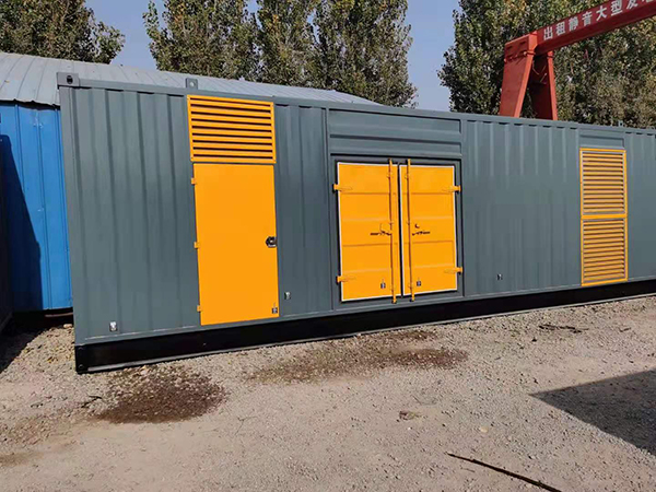 嘉定300kw 柴油发电机组用多大的空气开关？